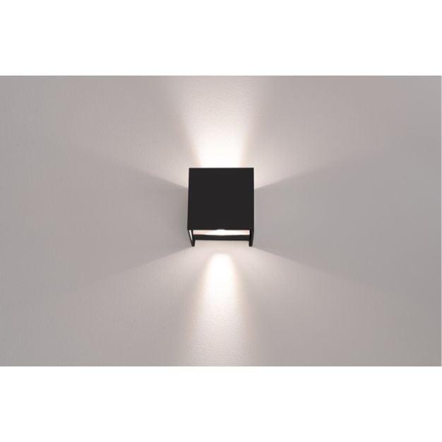 Century Italia Appalque - buiten wandverlichting met 2 regelbare lichtbundels - 12 x 12 x 12 cm - 20W LED incl. - instelbare lichtkleur - IP65 - zwart